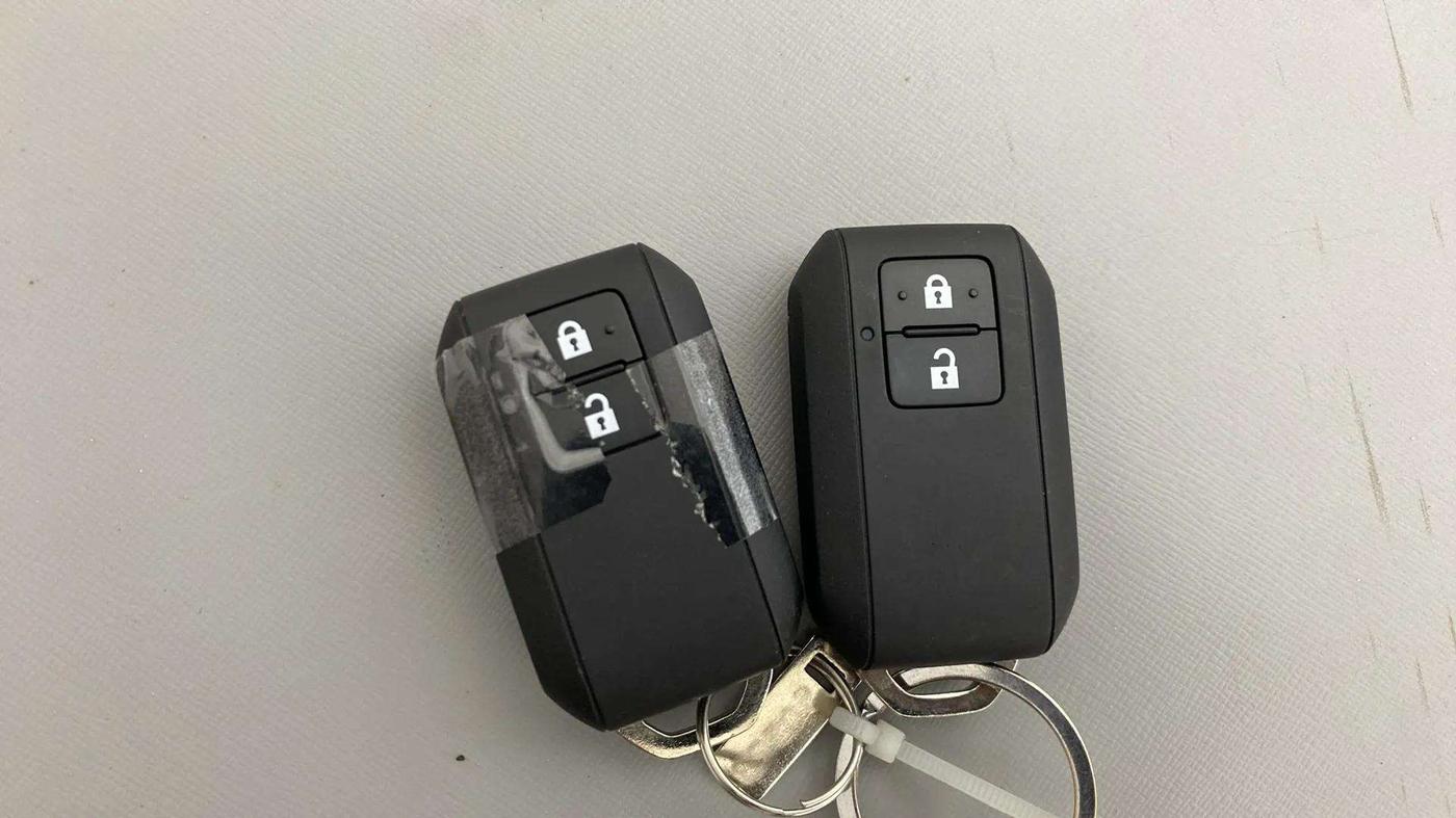 2024 Maruti IGNIS ZETA 1.2 AMT, Petrol, Automatic, 4,787 km, Key Close Up