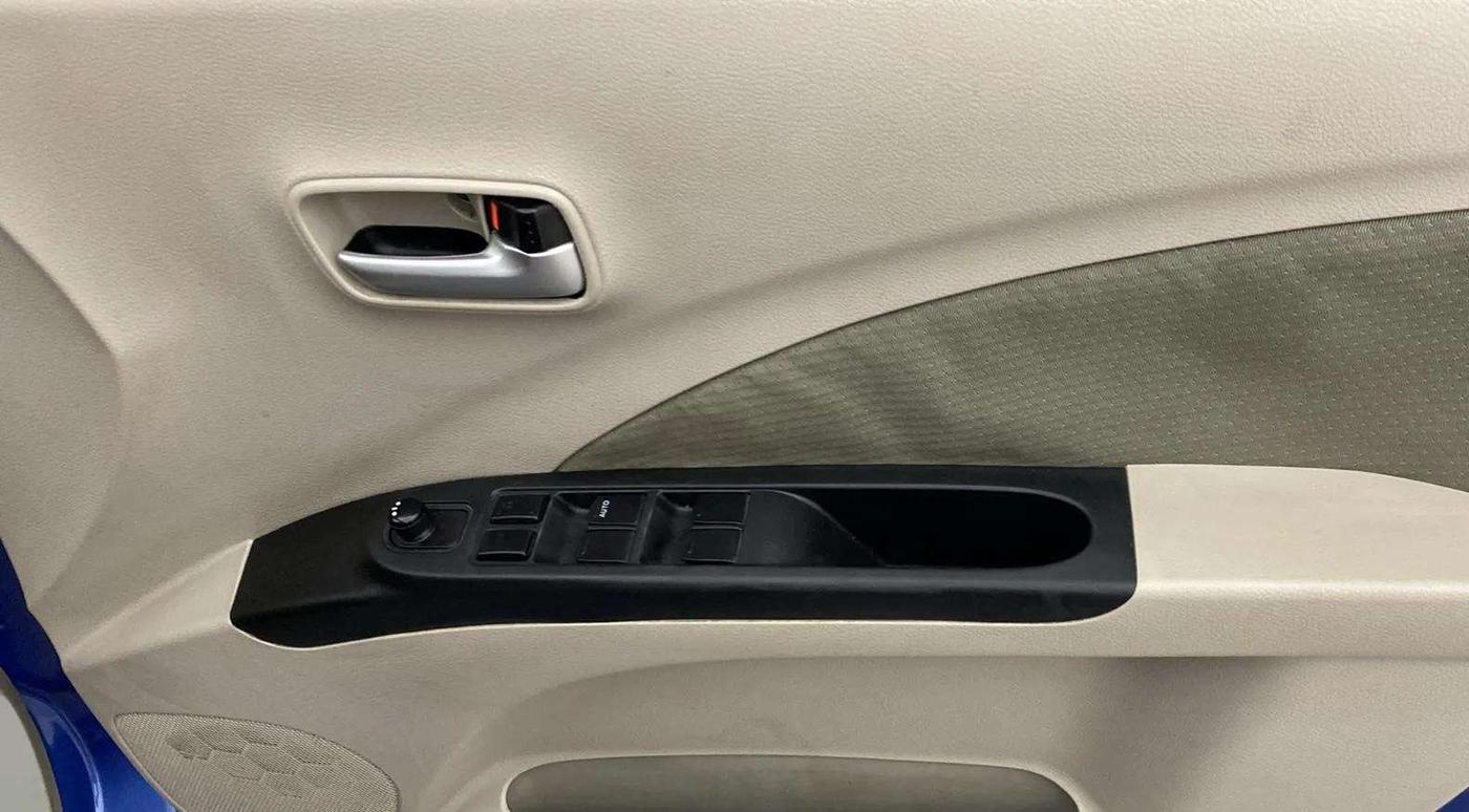 2018 Maruti Celerio ZXI AMT, Petrol, Automatic, 66,604 km, Driver Side Door Panels Control
