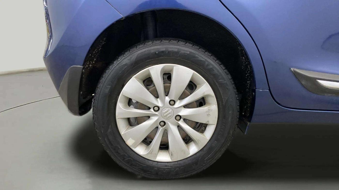 2018 Maruti Baleno DELTA PETROL 1.2, Petrol, Manual, 65,873 km, Right Rear Wheel