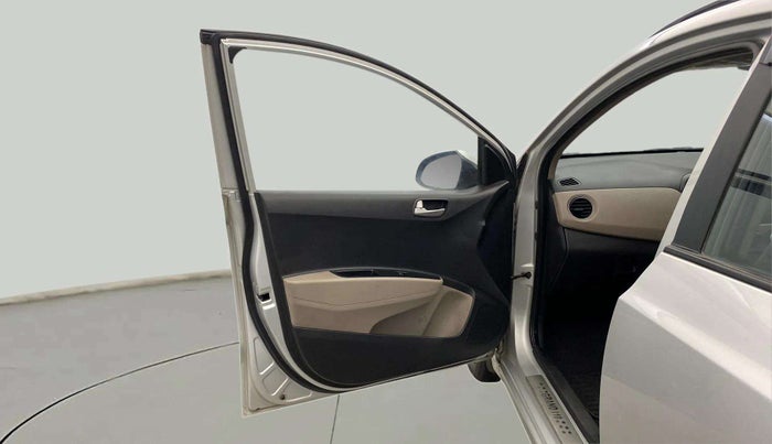 2013 Hyundai Grand i10 SPORTZ 1.2 KAPPA VTVT, Petrol, Manual, 27,840 km, LHS Front Door