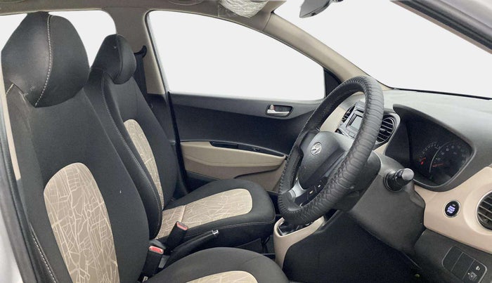 2013 Hyundai Grand i10 SPORTZ 1.2 KAPPA VTVT, Petrol, Manual, 27,840 km, Right Side Front Door Cabin