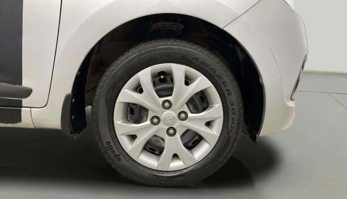 2013 Hyundai Grand i10 SPORTZ 1.2 KAPPA VTVT, Petrol, Manual, 27,840 km, Right Front Wheel