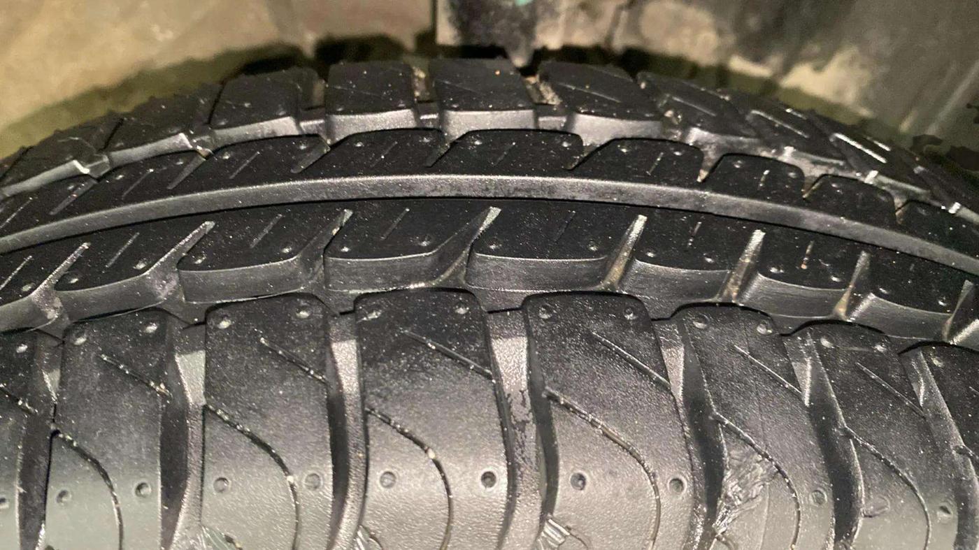 2015 Datsun Go T, Petrol, Manual, 20,220 km, Right Front Tyre Tread