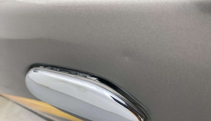 2015 Datsun Go T, Petrol, Manual, 20,168 km, Front passenger door - Slightly dented