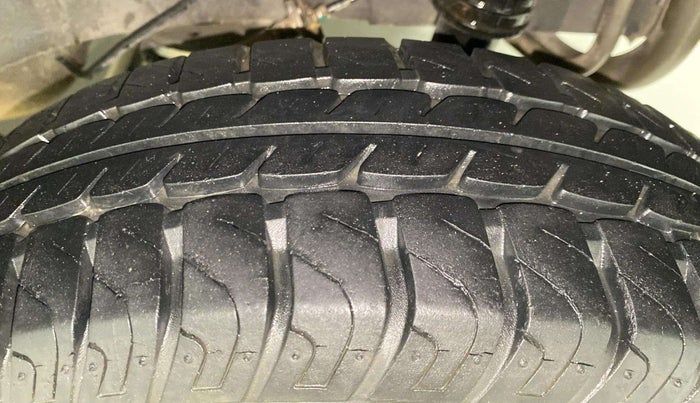 2015 Datsun Go T, Petrol, Manual, 20,168 km, Left Rear Tyre Tread