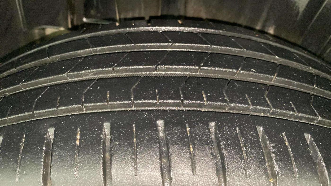 2022 Toyota Glanza G, Petrol, Manual, 22,431 km, Right Rear Tyre Tread