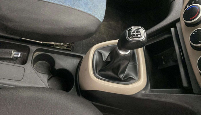 2015 Hyundai Xcent S 1.2, Petrol, Manual, 79,650 km, Gear Lever