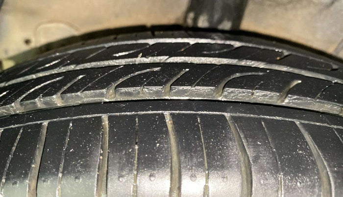 2015 Hyundai Xcent S 1.2, Petrol, Manual, 79,650 km, Right Rear Tyre Tread