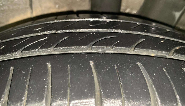 2015 Hyundai Xcent S 1.2, Petrol, Manual, 79,650 km, Left Rear Tyre Tread