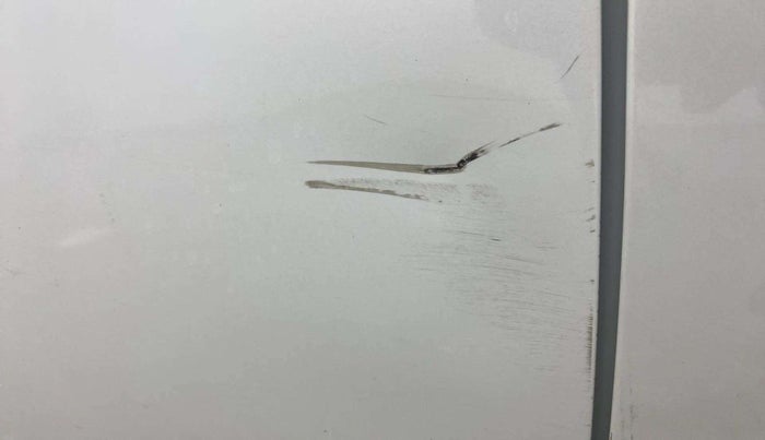 2018 Honda BR-V 1.5L I-VTEC S, Petrol, Manual, 42,002 km, Right rear door - Slightly dented