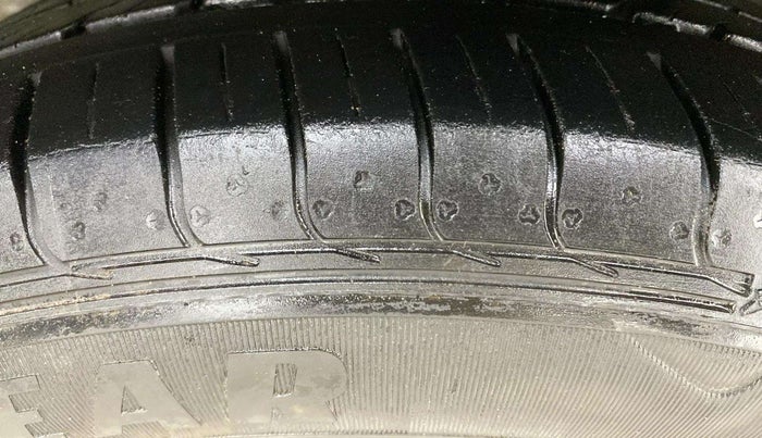2018 Honda BR-V 1.5L I-VTEC S, Petrol, Manual, 42,002 km, Left Rear Tyre Tread