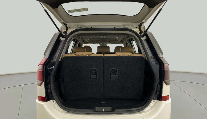 2019 Mahindra XUV500 W9 AT, Diesel, Automatic, 67,770 km, Boot Open Zoomed View