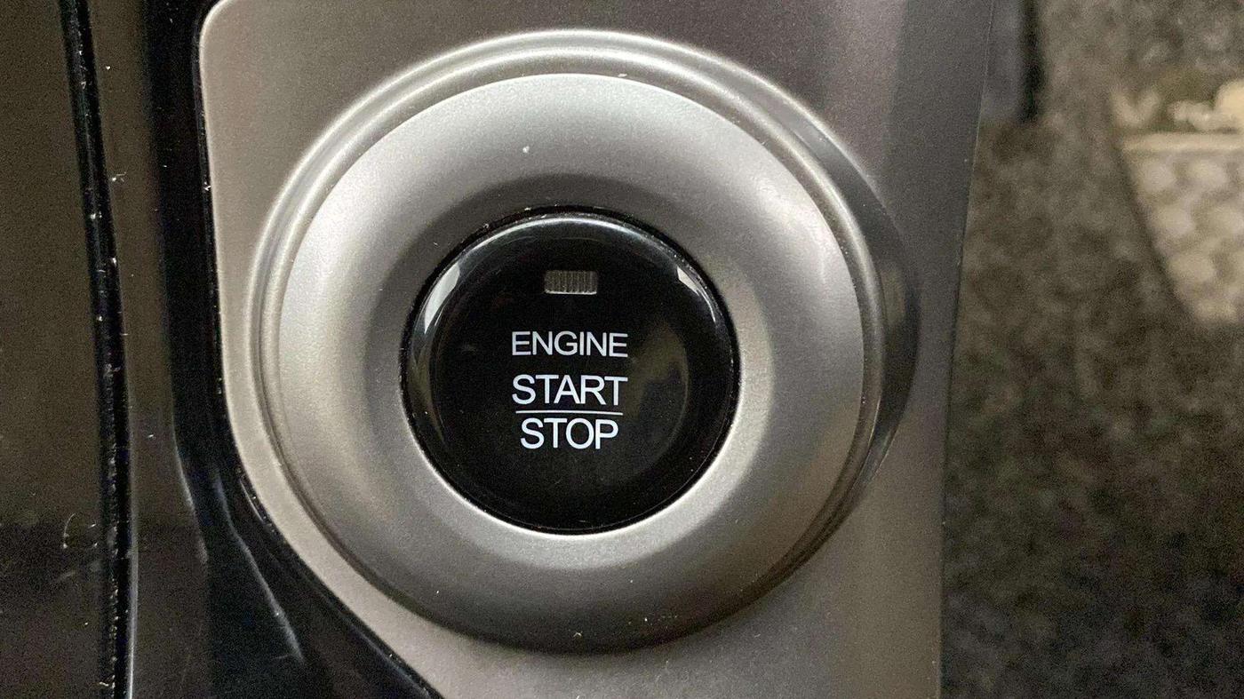 2019 Mahindra XUV500 W9 AT, Diesel, Automatic, 67,770 km, Keyless Start/ Stop Button