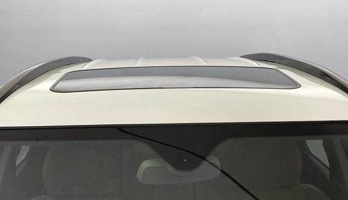 2019 Mahindra XUV500 W9 AT, Diesel, Automatic, 67,770 km, Moonroof/ Sunroof