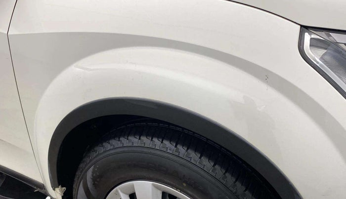 2019 Mahindra XUV500 W9 AT, Diesel, Automatic, 67,770 km, Right fender - Minor scratches