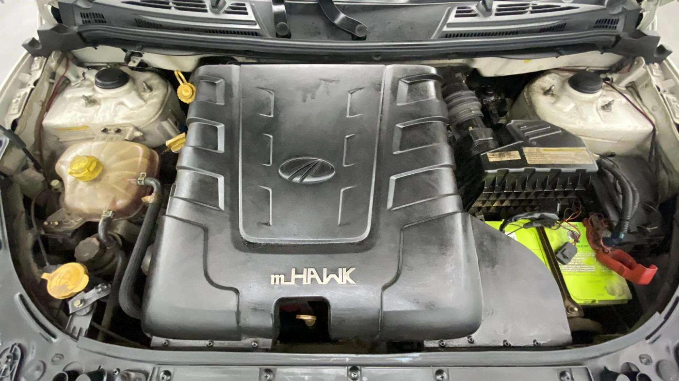 2019 Mahindra XUV500 W9 AT, Diesel, Automatic, 67,770 km, Engine View
