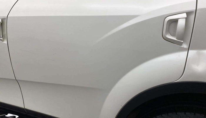 2019 Mahindra XUV500 W9 AT, Diesel, Automatic, 67,770 km, Rear left door - Minor scratches