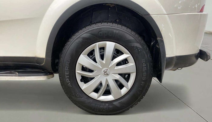 2019 Mahindra XUV500 W9 AT, Diesel, Automatic, 67,770 km, Left Rear Wheel