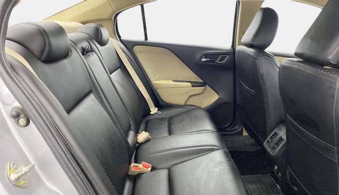 2019 Honda City 1.5L I-VTEC V MT, Petrol, Manual, 72,632 km, Right Side Rear Door Cabin