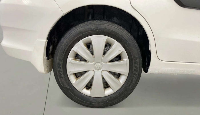 2016 Maruti Ertiga VXI, Petrol, Manual, 74,280 km, Right Rear Wheel