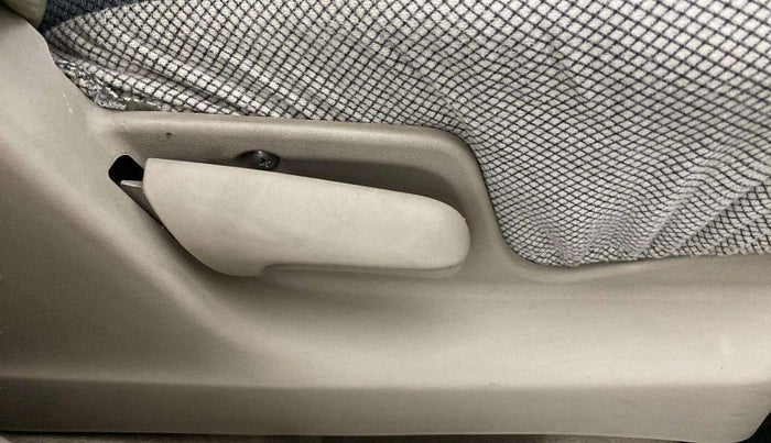 2016 Maruti Ertiga VXI, Petrol, Manual, 74,280 km, Driver Side Adjustment Panel