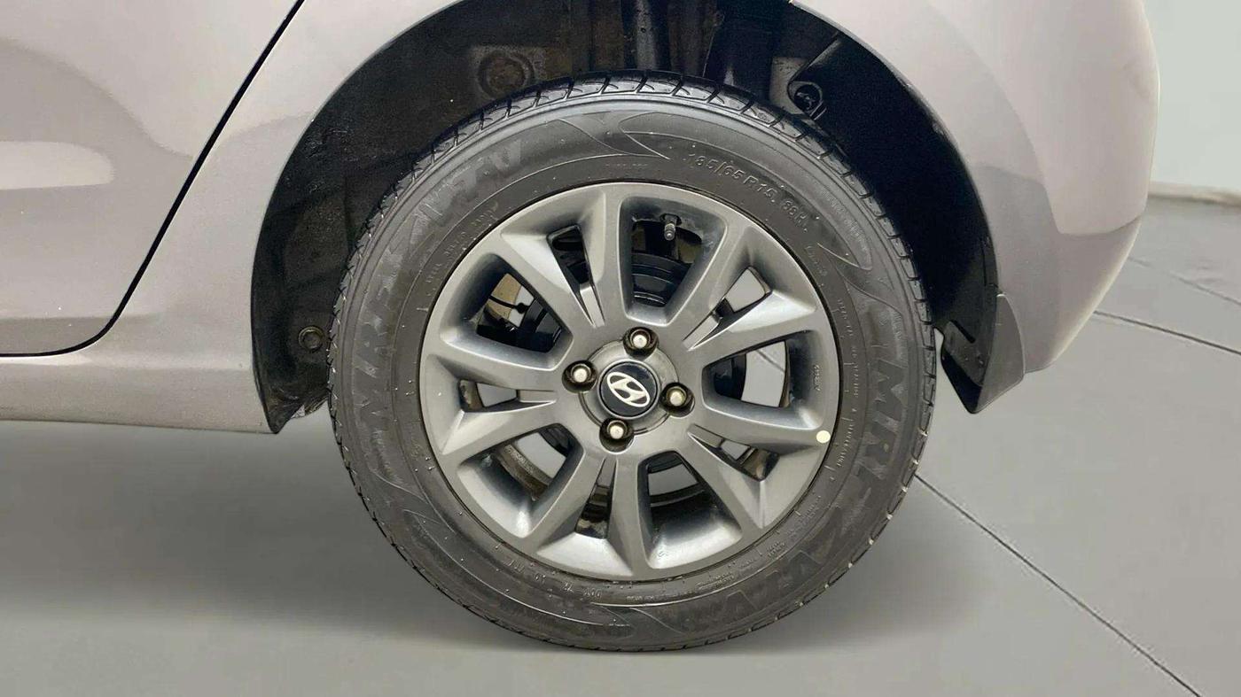 2020 Hyundai Elite i20 SPORTZ PLUS 1.2, Petrol, Manual, 50,413 km, Left Rear Wheel