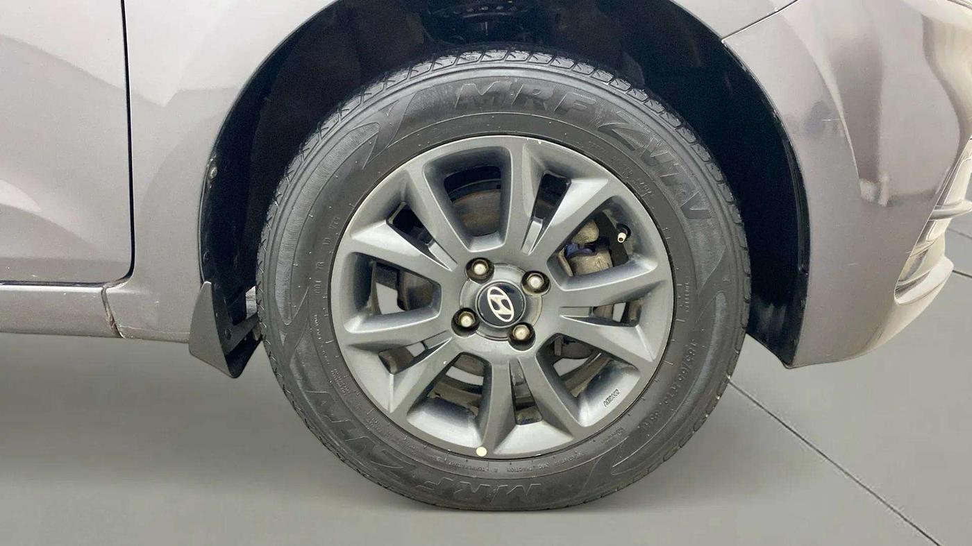 2020 Hyundai Elite i20 SPORTZ PLUS 1.2, Petrol, Manual, 50,413 km, Right Front Wheel