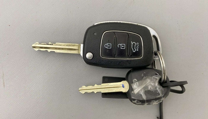2020 Hyundai Elite i20 SPORTZ PLUS 1.2, Petrol, Manual, 50,413 km, Key Close Up