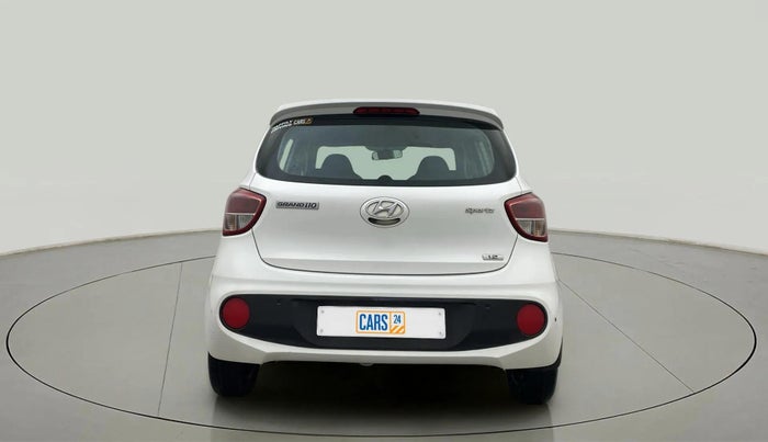 2020 Hyundai Grand i10 SPORTZ 1.2 KAPPA VTVT, Petrol, Manual, 30,765 km, Back/Rear