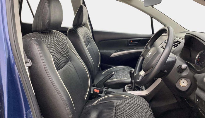2018 Maruti S Cross SIGMA 1.3, Diesel, Manual, 61,298 km, Right Side Front Door Cabin