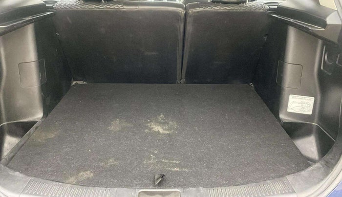 2018 Maruti S Cross SIGMA 1.3, Diesel, Manual, 61,298 km, Boot Inside