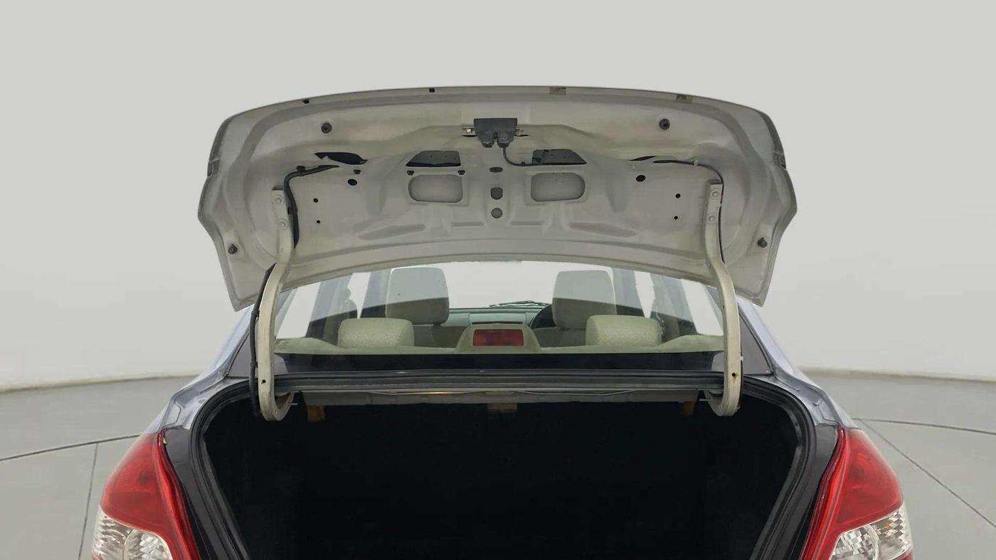2013 Maruti Swift Dzire VXI, Petrol, Manual, 62,207 km, Boot Door Open