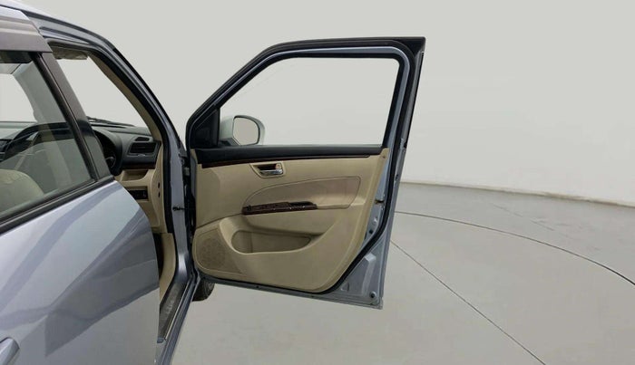 2013 Maruti Swift Dzire VXI, Petrol, Manual, 61,944 km, RHS Front Door