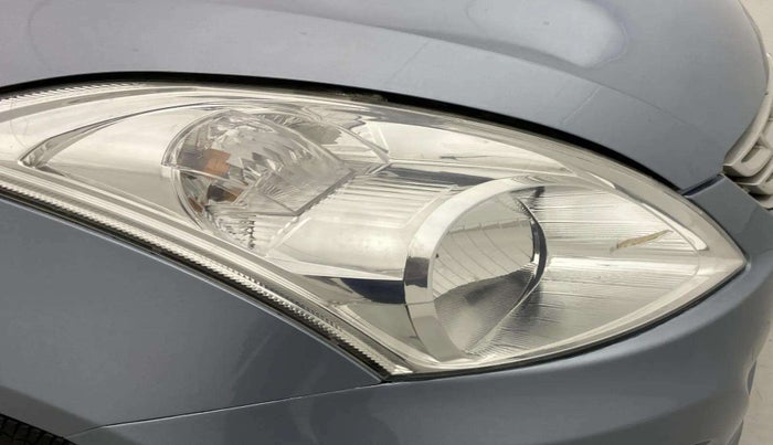 2013 Maruti Swift Dzire VXI, Petrol, Manual, 61,944 km, Right headlight - < 2 inches,no. = 2