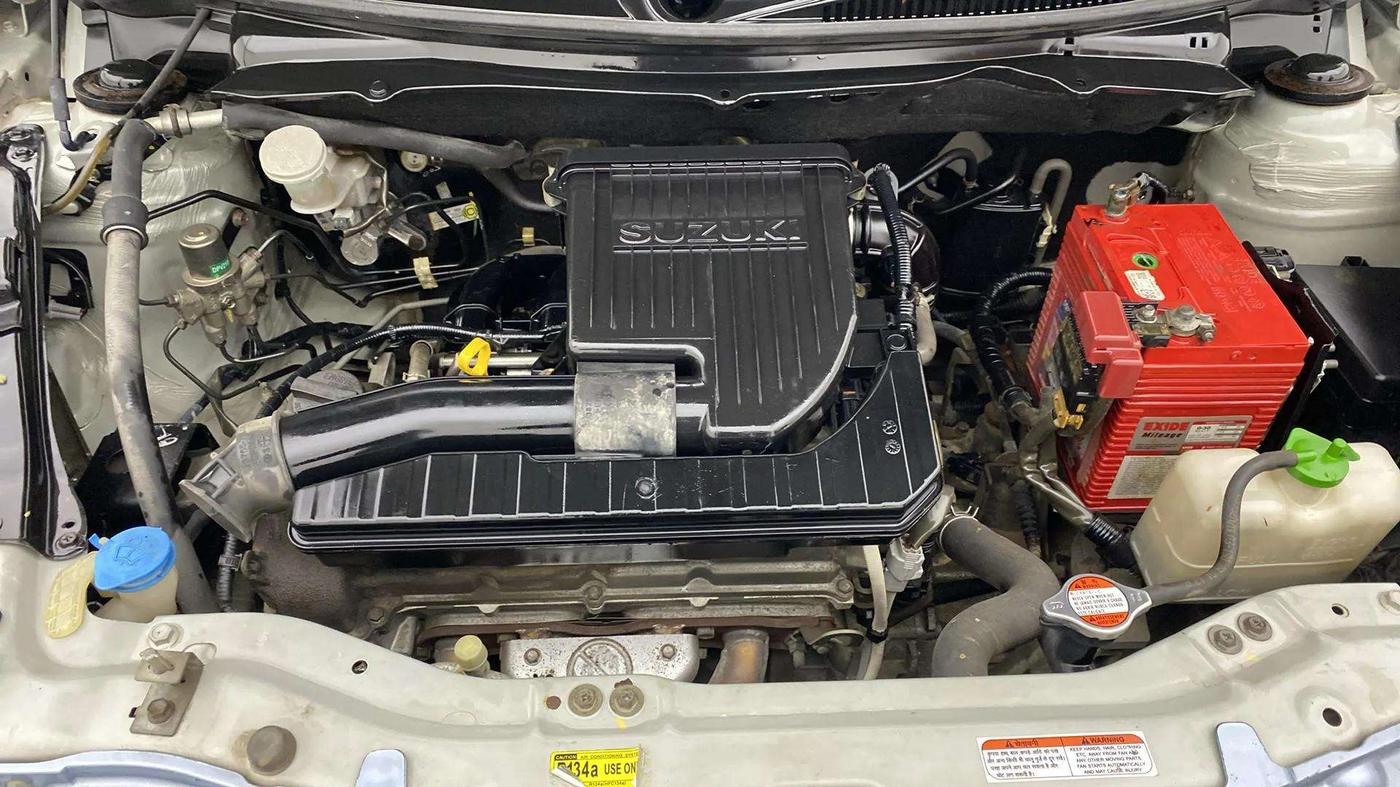 2013 Maruti Swift Dzire VXI, Petrol, Manual, 62,207 km, Engine View