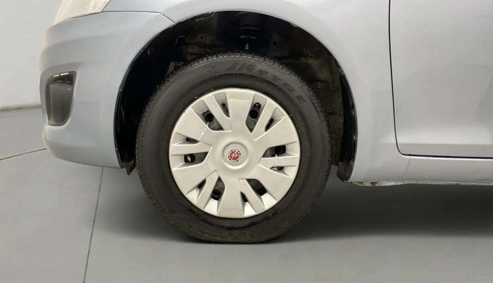 2013 Maruti Swift Dzire VXI, Petrol, Manual, 61,944 km, Left Front Wheel