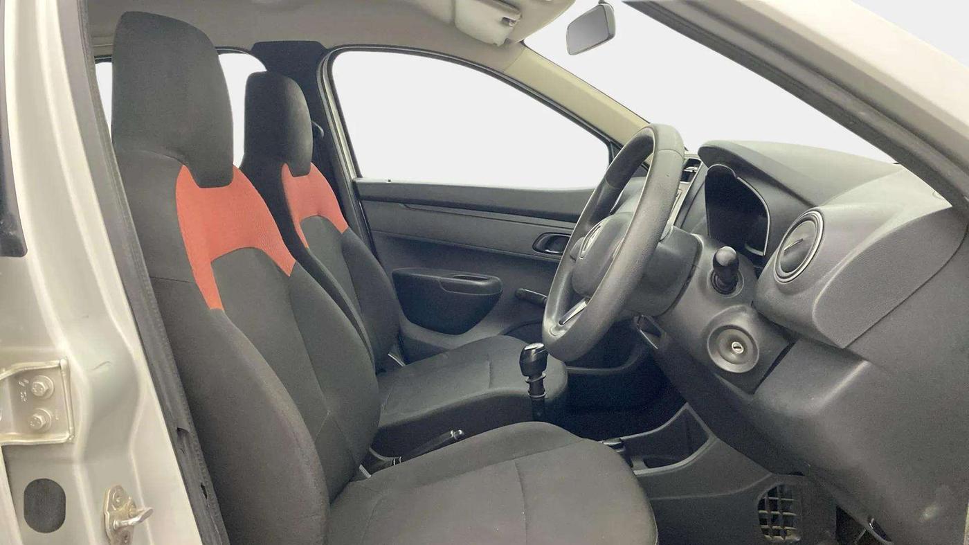 2016 Renault Kwid RXL, Petrol, Manual, 89,998 km, Right Side Front Door Cabin