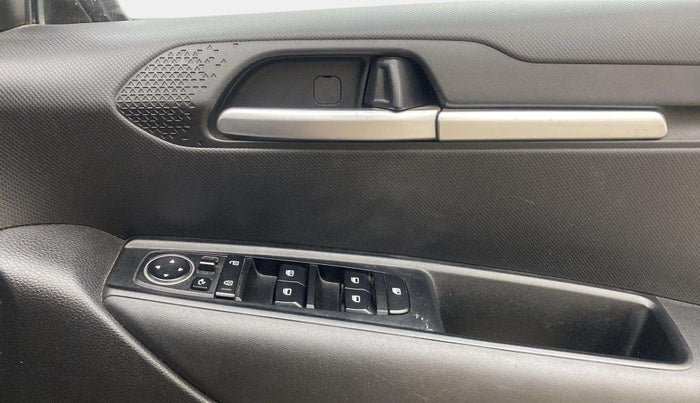 2020 KIA SONET HTK PLUS 1.2, Petrol, Manual, 40,064 km, Driver Side Door Panels Control