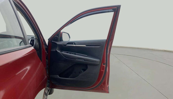 2020 KIA SONET HTK PLUS 1.2, Petrol, Manual, 40,064 km, RHS Front Door