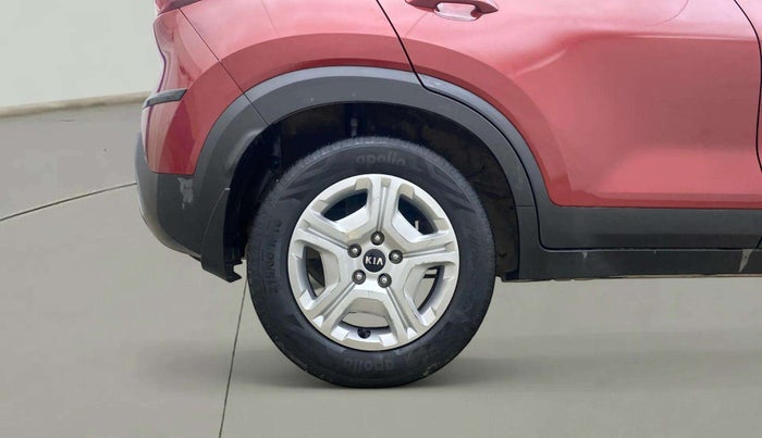 2020 KIA SONET HTK PLUS 1.2, Petrol, Manual, 40,064 km, Right Rear Wheel