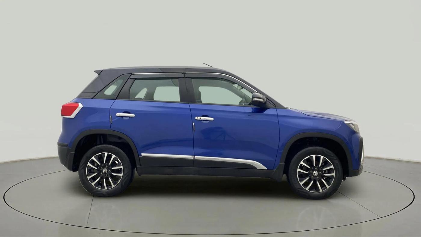 2020 Toyota URBAN CRUISER PREMIUM GRADE MT DUAL TONE, Petrol, Manual, 33,144 km, Right Side View