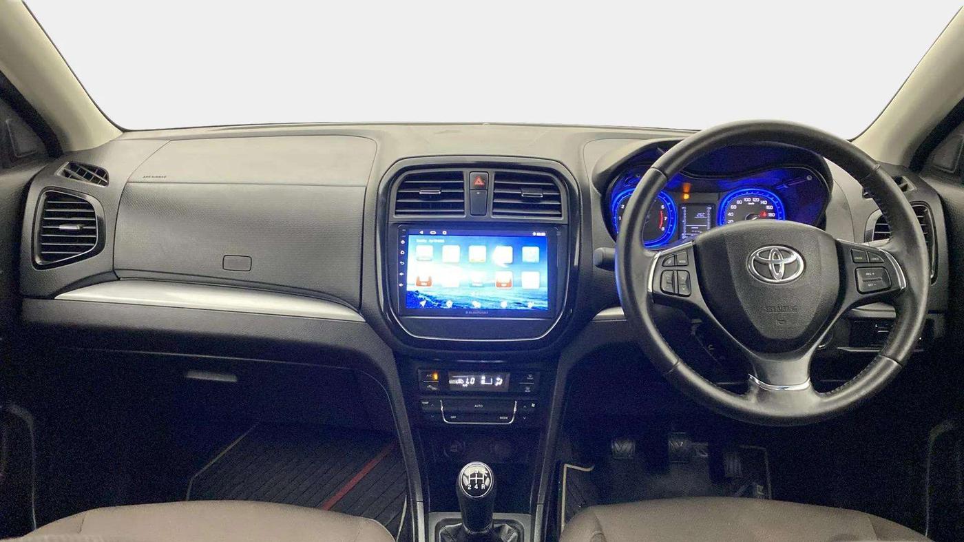 2020 Toyota URBAN CRUISER PREMIUM GRADE MT DUAL TONE, Petrol, Manual, 33,144 km, Dashboard