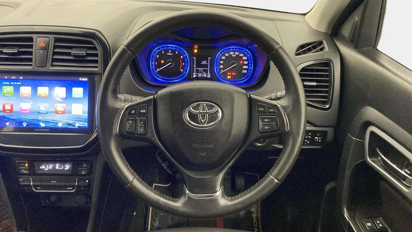 2020 Toyota URBAN CRUISER PREMIUM GRADE MT DUAL TONE, Petrol, Manual, 33,144 km, Steering Wheel Close Up
