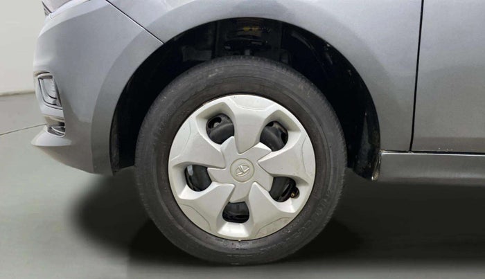 2022 Tata Tiago XT CNG, CNG, Manual, 39,380 km, Left Front Wheel