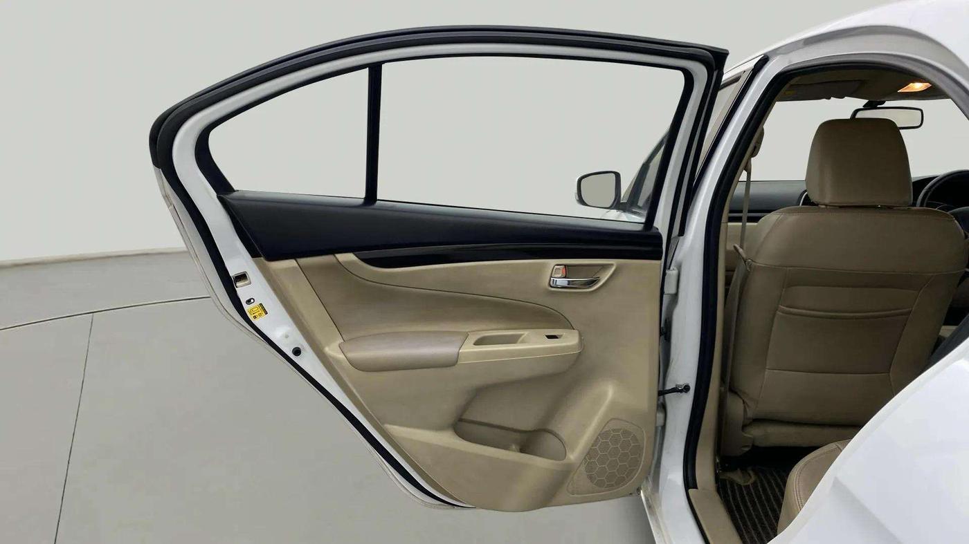 2017 Maruti Ciaz ALPHA  AT 1.4  PETROL, Petrol, Automatic, 23,722 km, LHS Rear Door