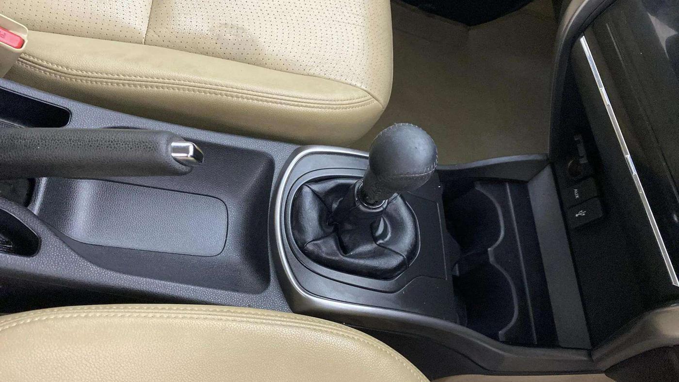 2014 Honda City 1.5L I-VTEC VX, Petrol, Manual, 71,920 km, Gear Lever
