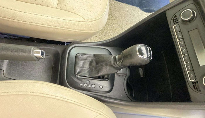 2021 Skoda Rapid STYLE AT TSI, Petrol, Automatic, 80,217 km, Gear Lever