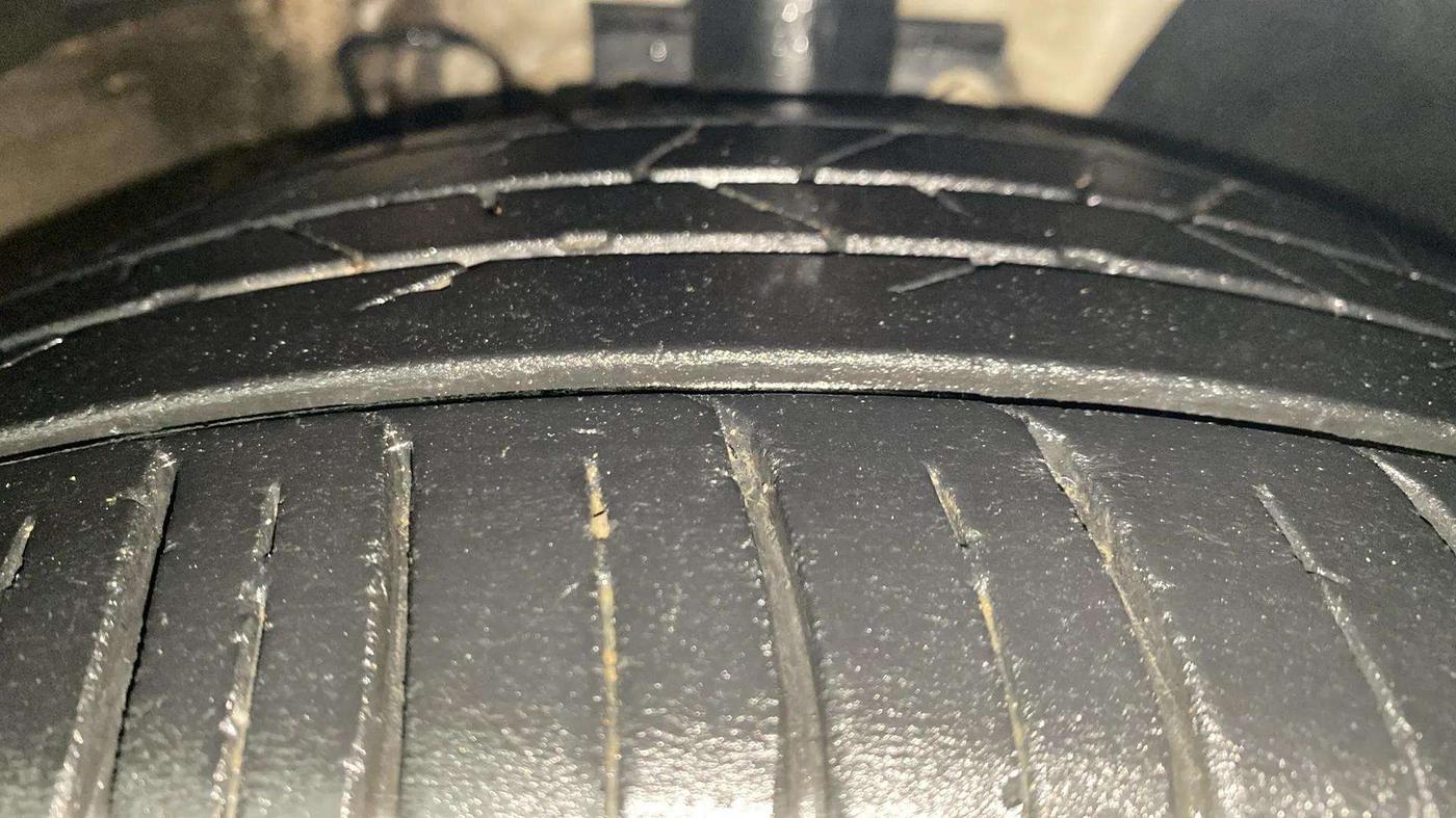 2021 Skoda Rapid STYLE AT TSI, Petrol, Automatic, 80,344 km, Right Front Tyre Tread