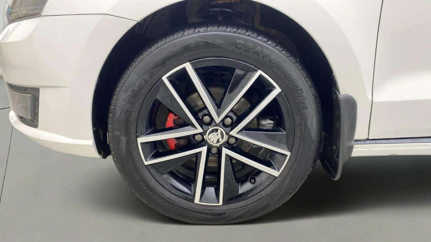 2021 Skoda Rapid STYLE AT TSI, Petrol, Automatic, 80,344 km, Left Front Wheel