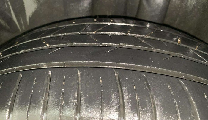 2021 Skoda Rapid STYLE AT TSI, Petrol, Automatic, 80,217 km, Left Rear Tyre Tread